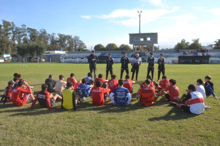 Primer práctica de los Seleccionados de la Liga