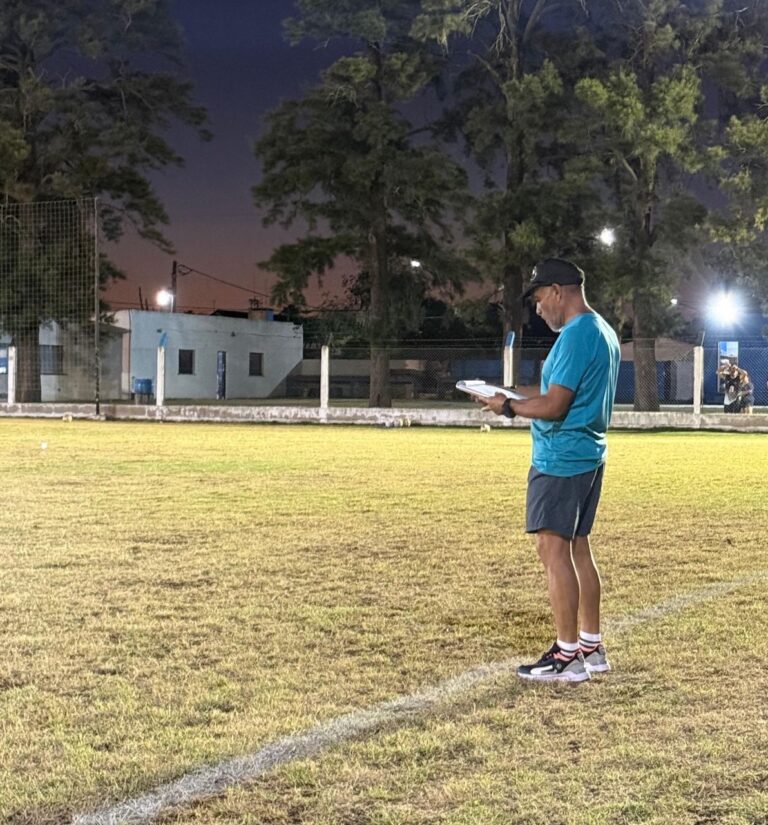 Unión Lagunense se quedó sin director técnico.