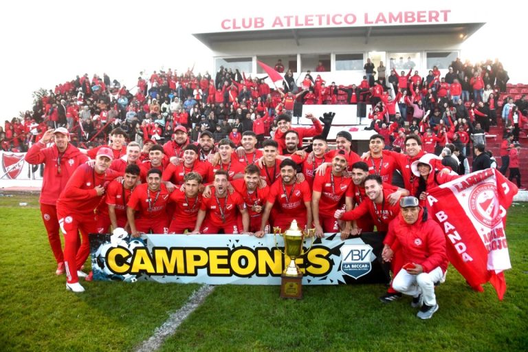 Lambert se quedó con el título del Apertura en Primera División.